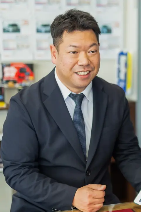 セールススタッフ